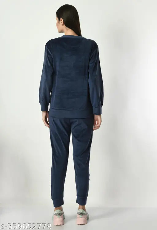 Women's wool winter sweatshirt and trouser sets, long-sleeved, India-made winter wear for nighttime