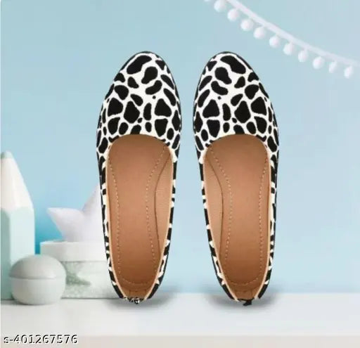 Black and White Tiger Print Synthetic Bellies - Lightweight Women's Slip-on Sneakers, ideal for casual wear and on-trend style