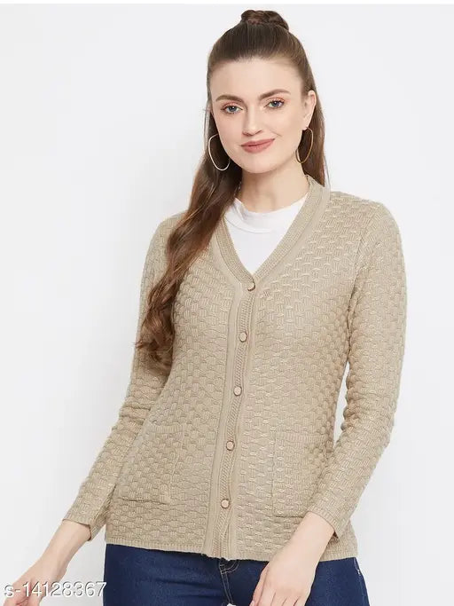 Beige wool self-design cardigan sweater, long sleeves, Zigo brand, on model