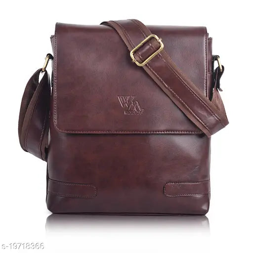 Brown leather slingbag with adjustable strap