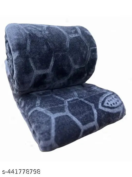 Fleece double bed kambal blanket for winter, thick and warm, perfect for chilly nights
