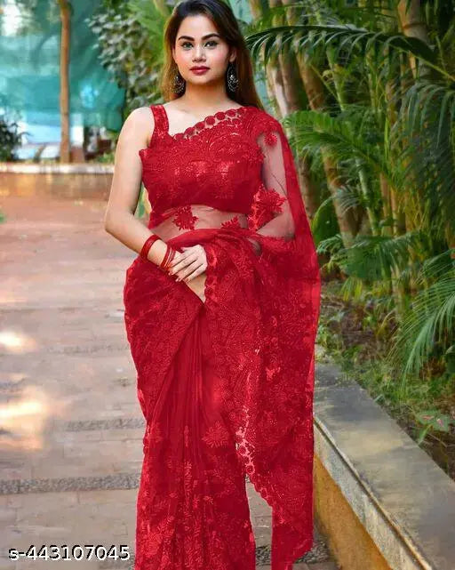 Embroidered net white Aakarsha refined saree with separate blouse piece in satin fabric, India origin