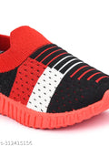 Red, white, and black athletic shoe with red sole and laces, for children or teenagers