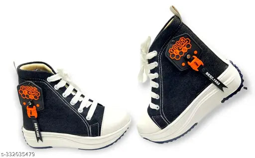 Synthetic casual shoes for girls, rubber soles in various sizes (4.5-5yrs to 8.5-9yrs), India origin