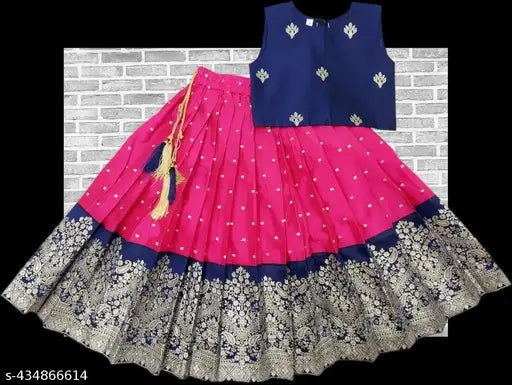 Girls sleeveless fusion lehenga choli set, cotton silk ethnic motif design for party wear, India origin
