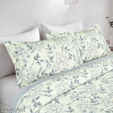 Luxurious floral-printed cotton reversible king comforter & 2 pillowcases - HazyDecor tropical style bedding for AC rooms