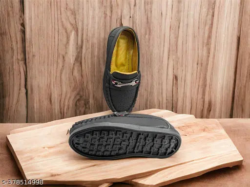 Trendy kids boy's and girl's black canvas loafer