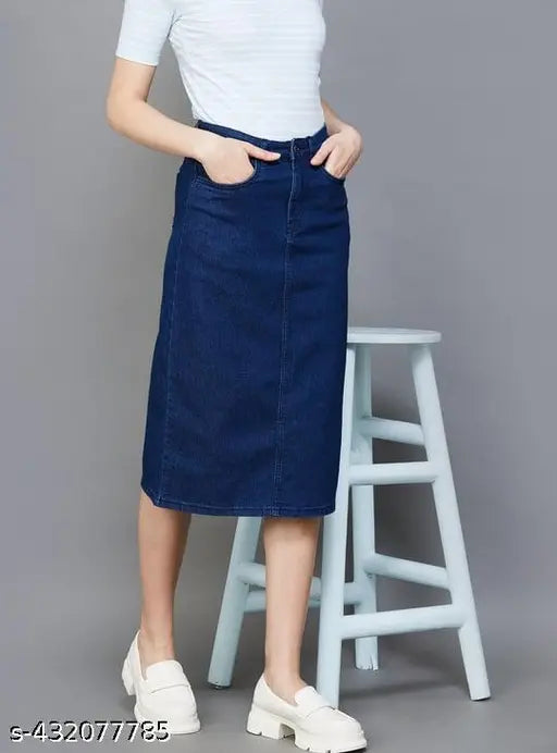 Denim skirt, high waist, straight cut