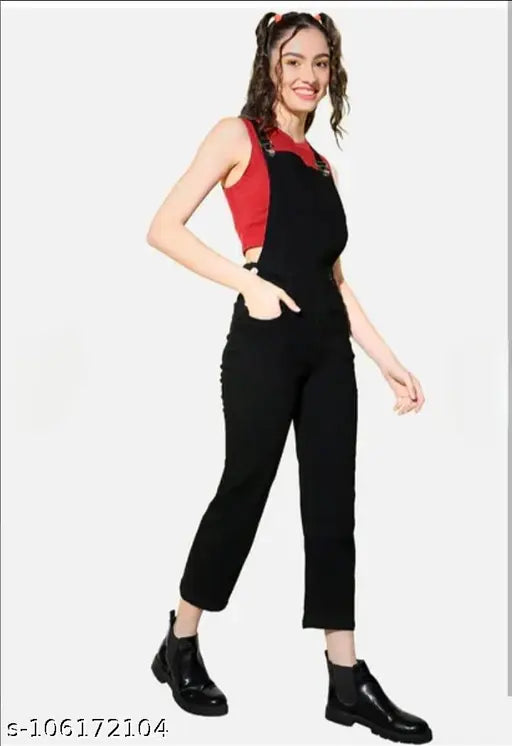 Trendy Look Women's sleeveless denim Dungaree, high waist with adjustable straps and metallic buttons, blue color, India origin
