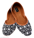 Handmade black synthetic Quikni Jutti for women - comfortable colorblock ethnic ballerinas