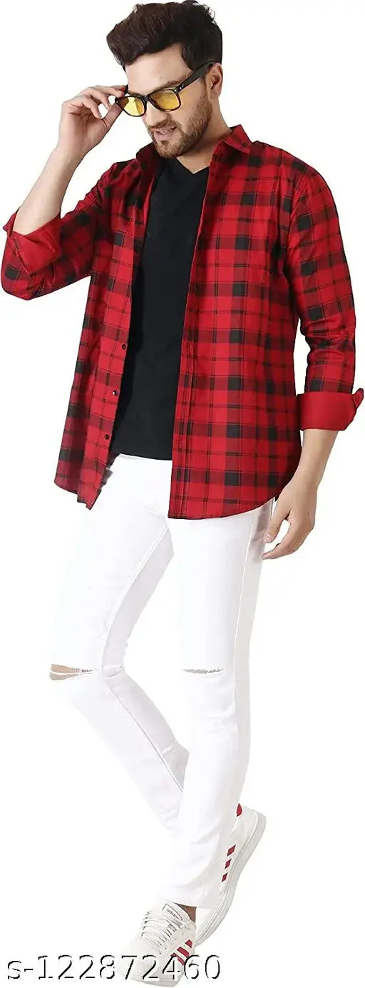 White denim slim fit knee distressed jeans for men by FLETE FASHION. Machine washable, with two front and back pockets, easy to wear and stretchable. Mid-rise size options: 28, 30, 32 (waist 28/30/32 in, length 39 in). Made in India