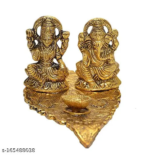 Laxmi Ganesh Designer Murti for Diwali Puja, Lakshmi Ganapati Murti for Home Office Diwali Puja Religious God, Handmade Terracotta Clay Statue, Idol of Clay (Design 1)
