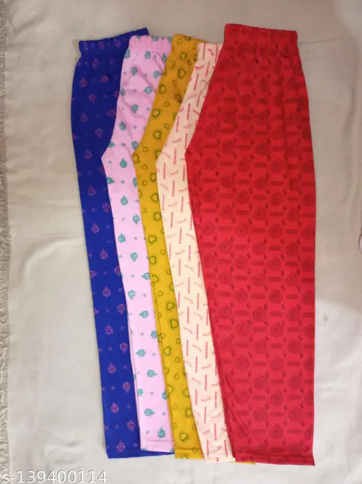 Colorful printed women's sleepwear set of four