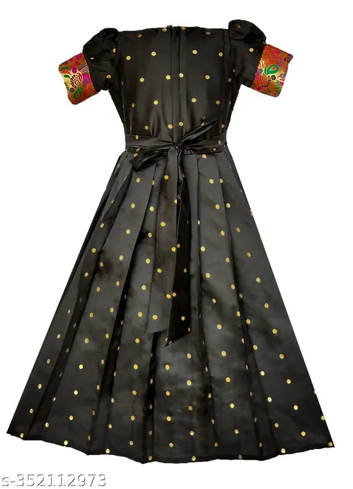 Black silk paithani princess kids dress, ideal for birthdays & festivals. Short sleeves, 1N quantity