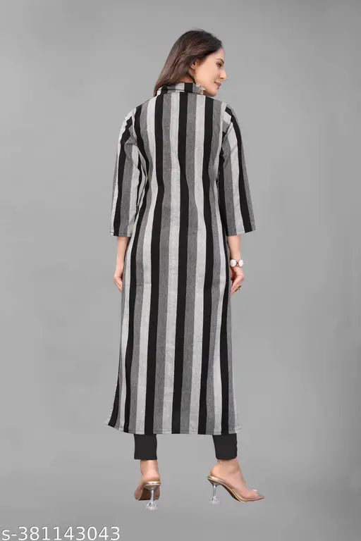 Striped cotton blend kurta pant and dupatta set, trendy three-quarter sleeves palazzos for casual daily wear or semiformal events, originates from India