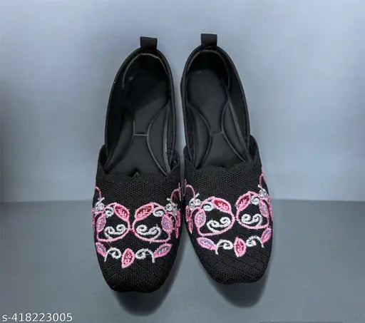 Black canvas embroidered work Jutti for women, closed back design, size IND-[number] (e.g., IND-5), made in India