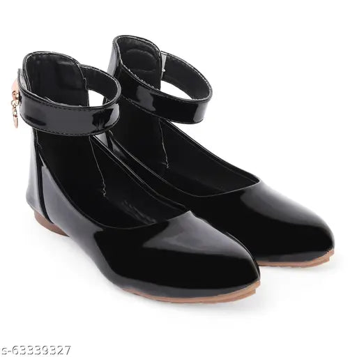 Synthetic PU colorblocked bellies for girls, ages 4 to 9 years, black footwear on display