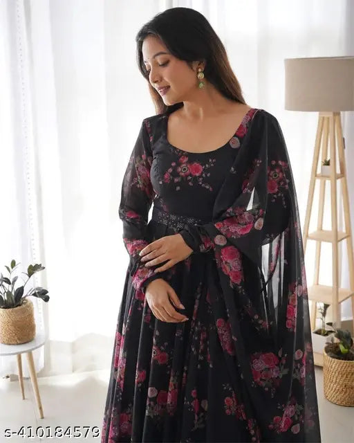 Georgette floral print women's dress, three-quarter sleeves, ethnic wear from India