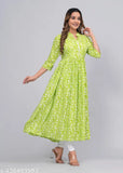 Rayon Sanaganeri Kurta, three-quarter sleeves, printed pattern for women, India origin