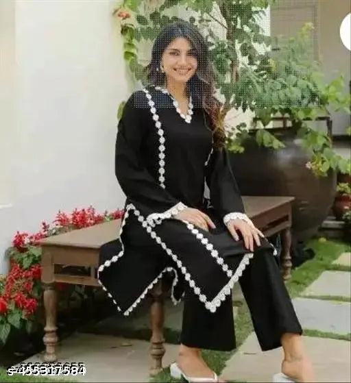 Black Rayon kurta with pant set, three-quarter sleeves, solid pattern for women's clothing, Pakistani style