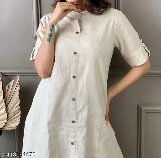 925cream: Indian cream-colored cotton kurta with palazzos, three-quarter sleeves, and buttons