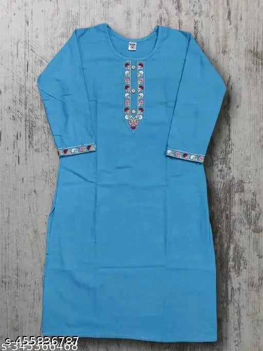 Warm blue Kashmiri woolen kurta with embroidered trim