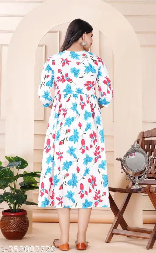 Red rayon anarkali kurta with printed combo, three-quarter sleeves for women, India