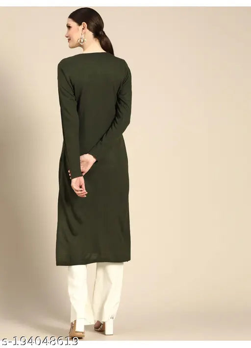 Winter wear woolen kurta with hand block print, knee-length