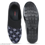 Women's mesh slip-on running shoes, AIR AQUA COMBO in winter bellies print for gym, training, and casual wear