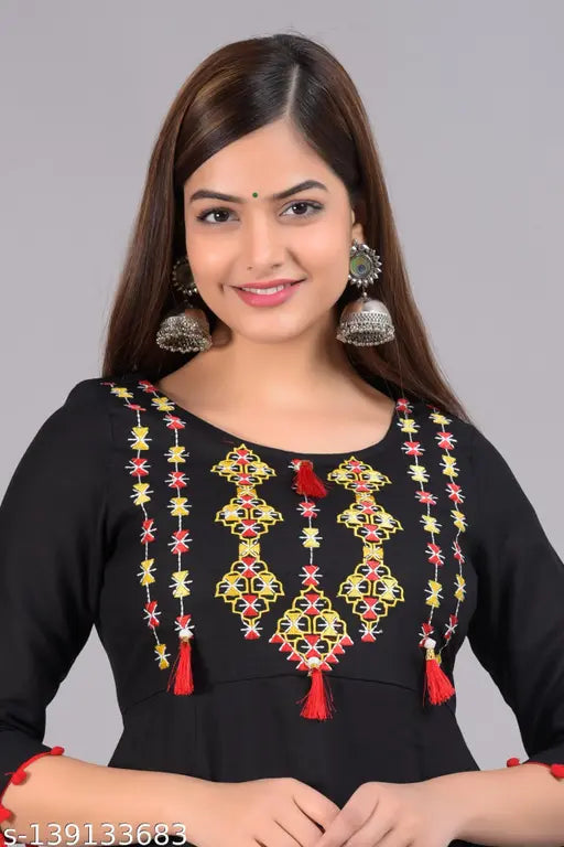 Rayon embroidered three-quarter sleeve Saawariya Beautiful Woman Kurta, Indian women's fashion for casual or party wear