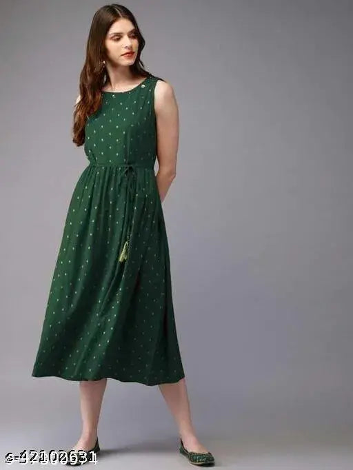Green cotton midi dress with polka dots, short sleeves