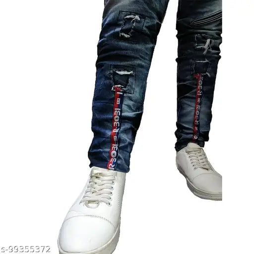 Men's cotton blend black jeans, comfortable and stylish, perfect for everyday life. Made from denim with a dyed/washed pattern, offering extra comfort in stretch fabric. Available in sizes 28, 30, and 32 (waist 28in/40in, length 40in/41in). Indian origin