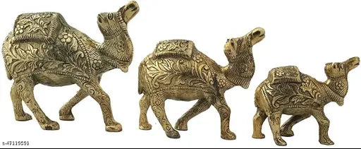 Golden oxide metal camel family showpiece, 3-piece set with intricate details, Indian artisan crafted, 6cm x 14.5cm x 18cm