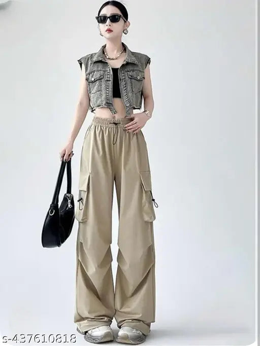 Solid polyester trouser for women, trendy fashion in various sizes S-XXXL. Made in India