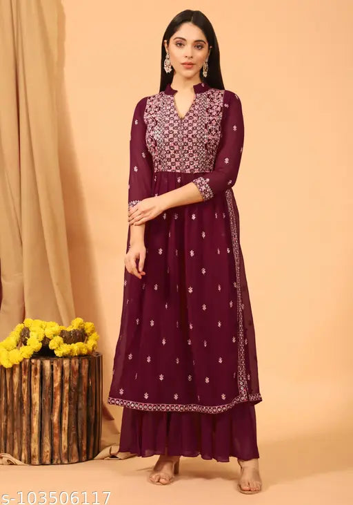 Black, embroidered kurta set with long sleeves and flared hem