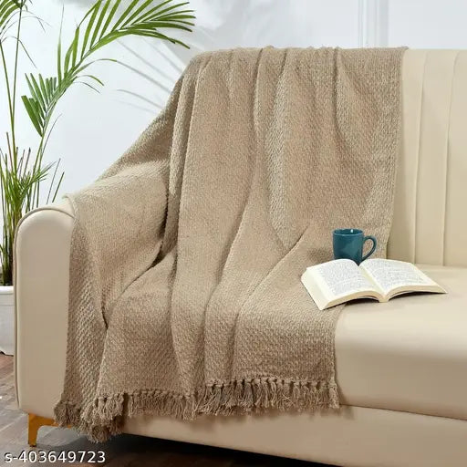 Beige cotton throw (130x180 cm), soft and understated elegance for home decor from India