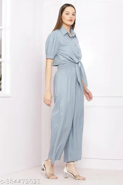 Grey color women's solid 2-piece crepe jumpsuits, short sleeves and solid pattern on mannequin