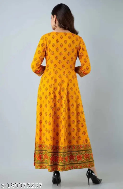Rayon three-quarter sleeve Beautiful Floral print Anarkali Kurtis, printed combo for plus size women, Indian origin