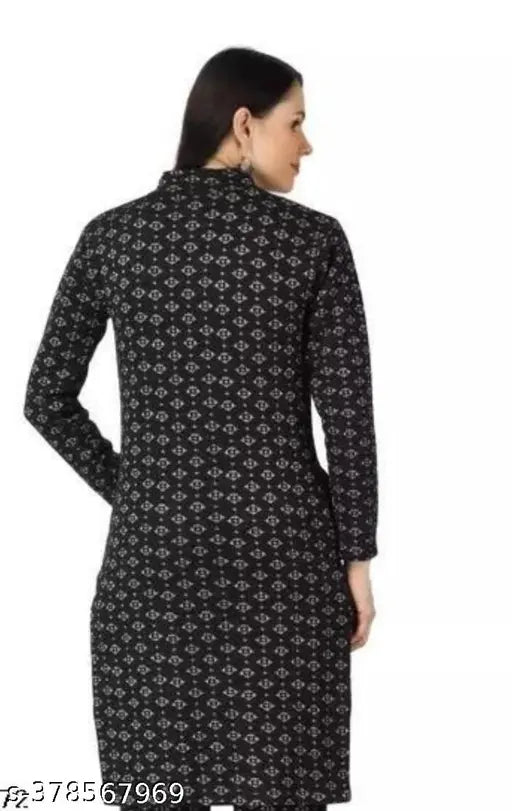 Woolen kurta for women, navy blue, long sleeves