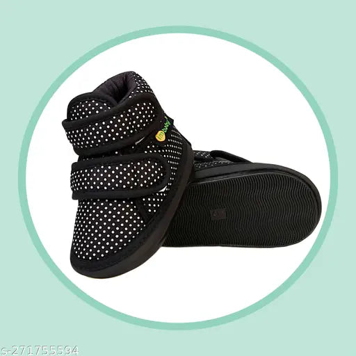 Cotton and PVC printed casual baby shoes with Velcro fastening, featuring musical sound for added fun. Perfect fit for kids aged 9-24 months. Indian origin