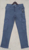 Men's loose fit premium cargo jeans with multiple pockets