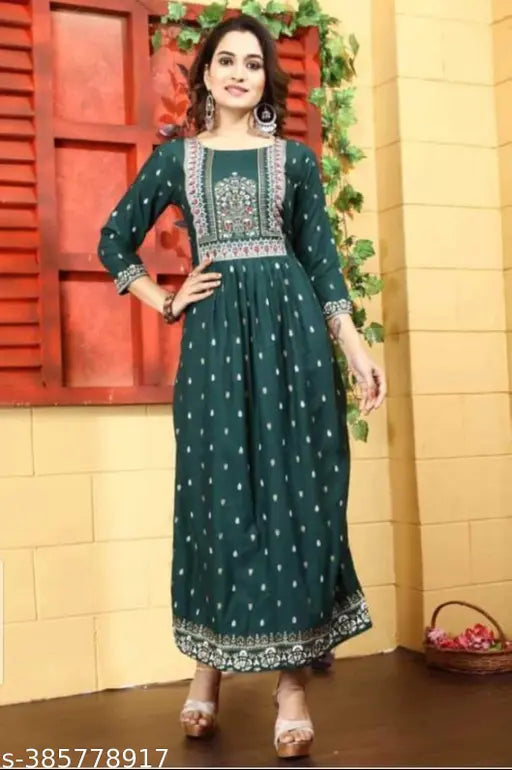 Rayon printed, single-sized Sabhi Designer Nayra cut front slit kurta with three-quarter sleeves - Indian fashion