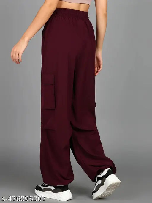 Black jogging pants with drawstring waist