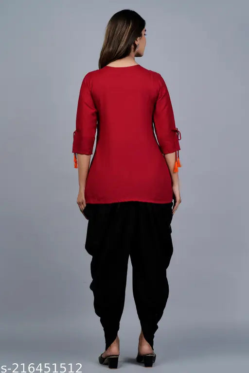 Rayon tunic anddhoti set, embroidered, three-quarter sleeves, Indian origin