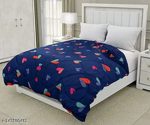 Royal Home printed double comforter, ultra-soft microfibre, size 90x90 inch on bed