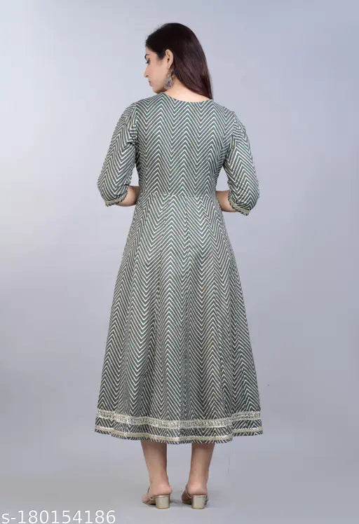 Rayon printed kurti, three-quarter sleeve, vibrant Indian fashion garment with intricate print pattern, S-5XL sizes available