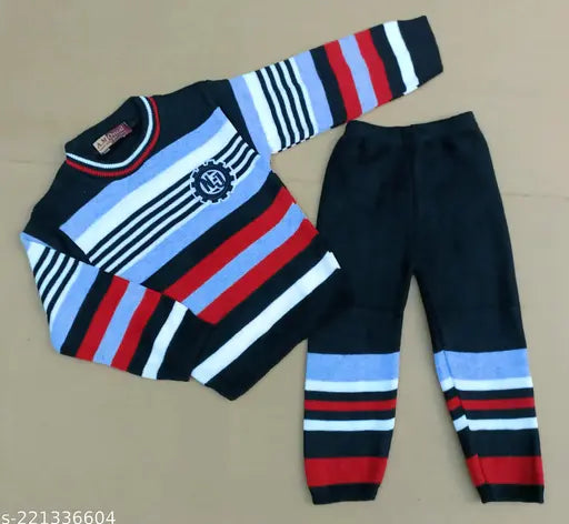 Green acrylic woolen sweater for kids with full sleeves, colorblocked design. 9-12M, 12-18M, 18-24M, 1-2Y, 2-3Y, 3-4Y, 4-5Y sizes available. Made in India