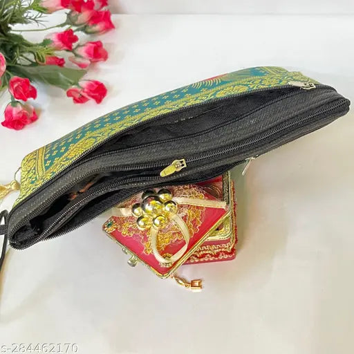 Women's handcrafted wallet with pouch, zip closure