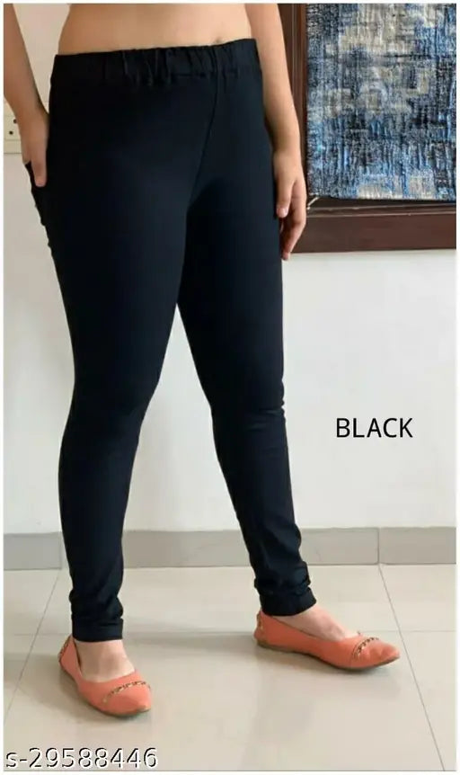 Stretchable denim jegging belt, machine washable, elastic closure, party-ready and comfortable