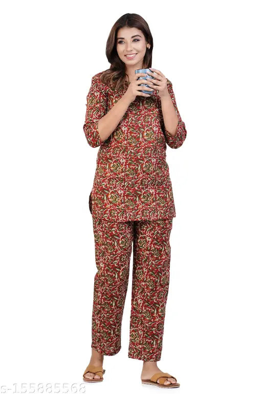 Rayon print nightsuit set, top bottom pyjamas with three-quarter sleeves, Made in India